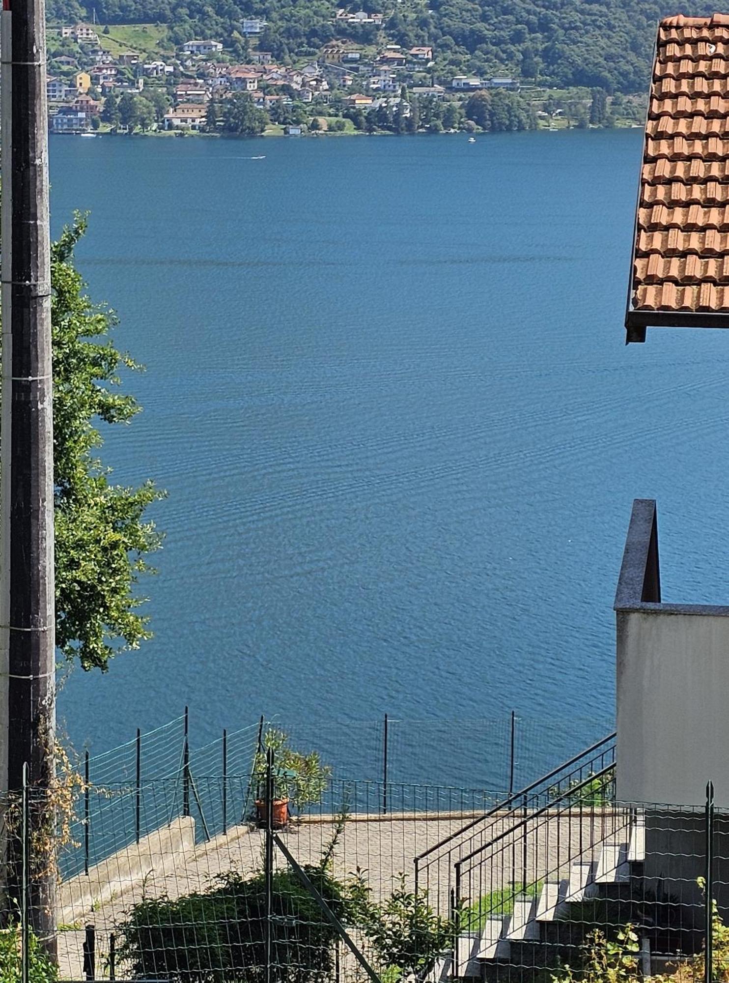 Casa A&E - Panoramic Lake Orta Views Oira المظهر الخارجي الصورة